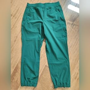 Lululemon Adapted State High-Rise Cropped Jogger 23"